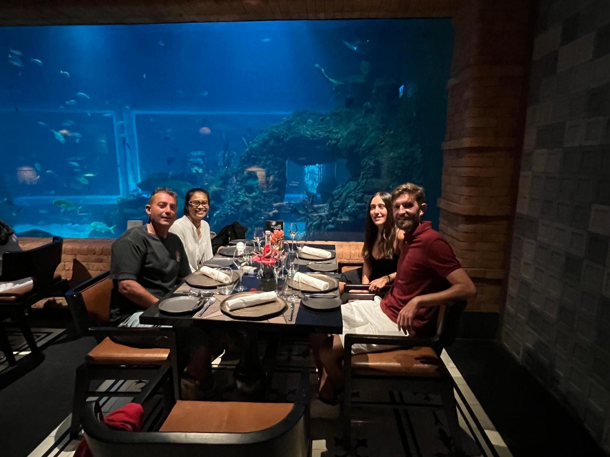 Pinokkio B&B Restaurant ウンガサン エクステリア 写真