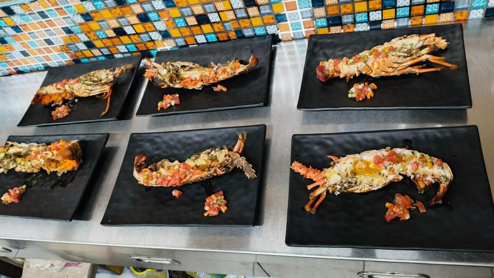 Pinokkio B&B Restaurant ウンガサン エクステリア 写真